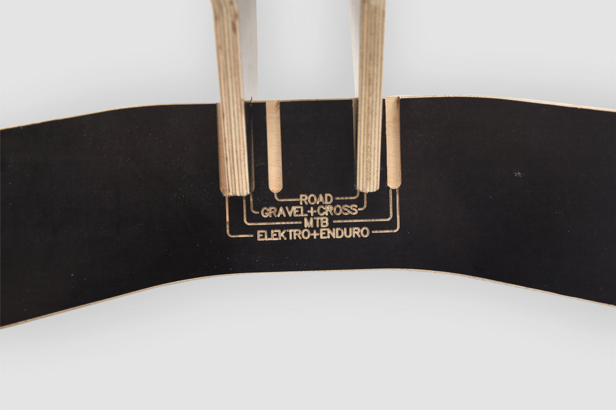 Supporto regolabile per 2 biciclette