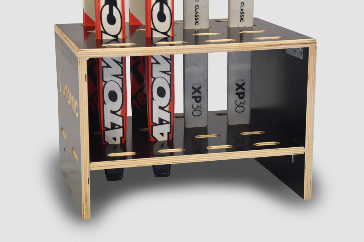 Portasci in legno per 8 paia di sci da fondo