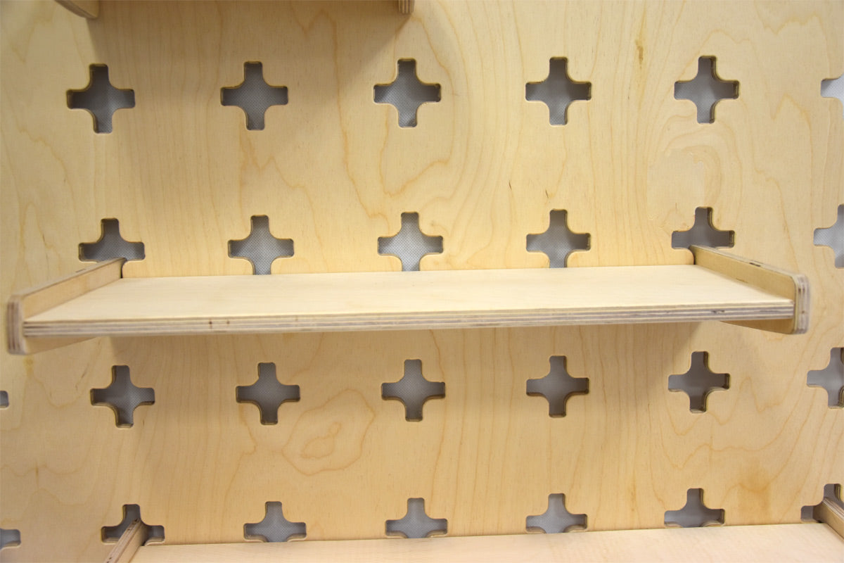 Mensola sospesa per parete attrezzi