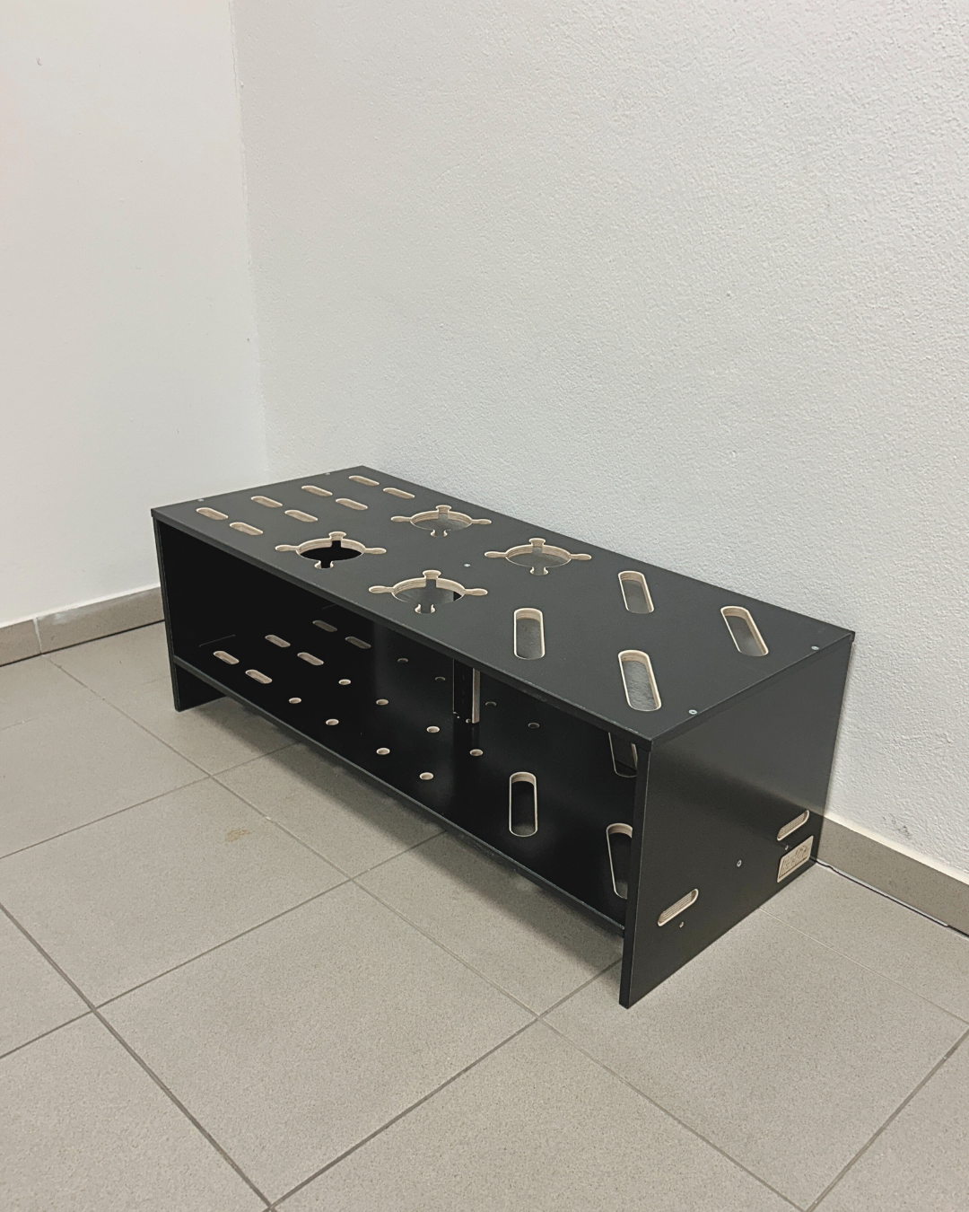 Supporto in legno combinato per sci alpini, da fondo e bastoncini