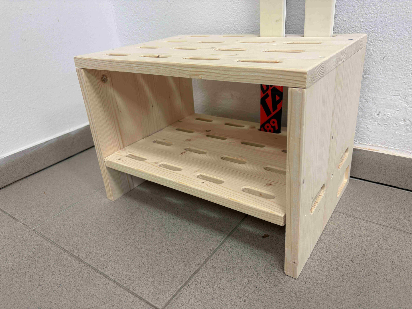 Portasci in legno per 8 paia di sci da fondo - Naturale